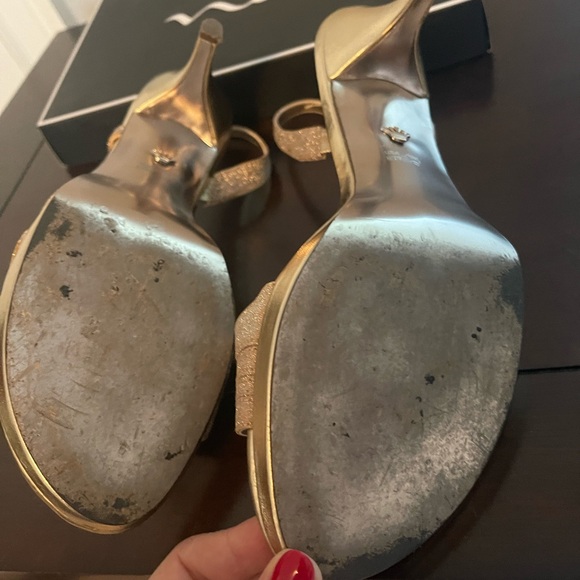 Neely style evening sandal. Only worn once for a wedding. Minor wear at soles. - Picture 3 of 5